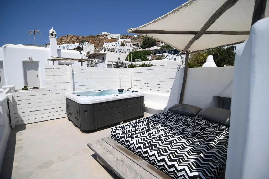 Room, Flaskos Suites, Mykonos