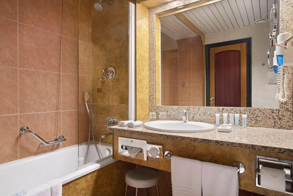 DOUBLE DELUXE SEA VIEW Room, Delta Hotels by Marriott Giardini Naxos, Catania
