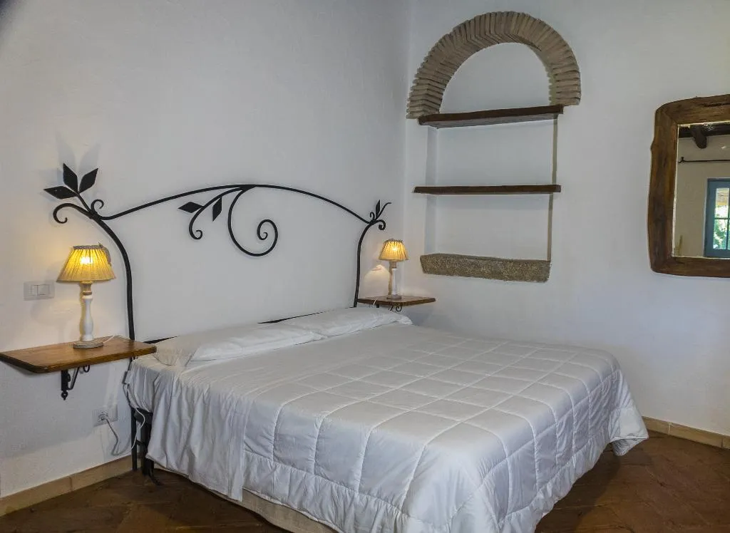 DOUBLE SUPERIOR Room, Jaddhu Country Resort, Olbia