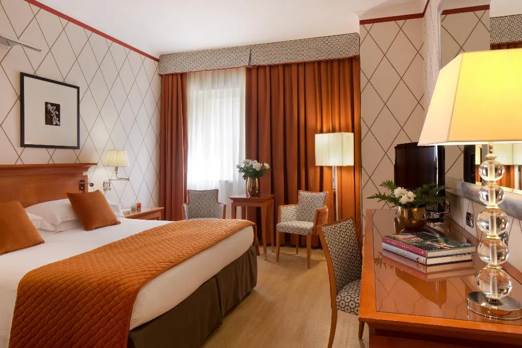 DOUBLE SUPERIOR Room, Starhotels Metropole, Rome