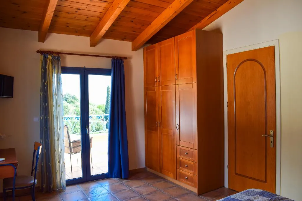 STUDIO MOUNTAIN VIEW Room, Diana Studios, Kefallinia