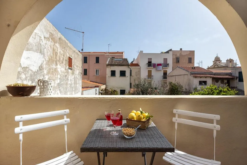 General view, B&B Alguer, Alghero