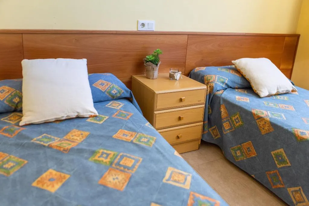 Room, Apartamentos Els Salats Estartit, Costa Brava