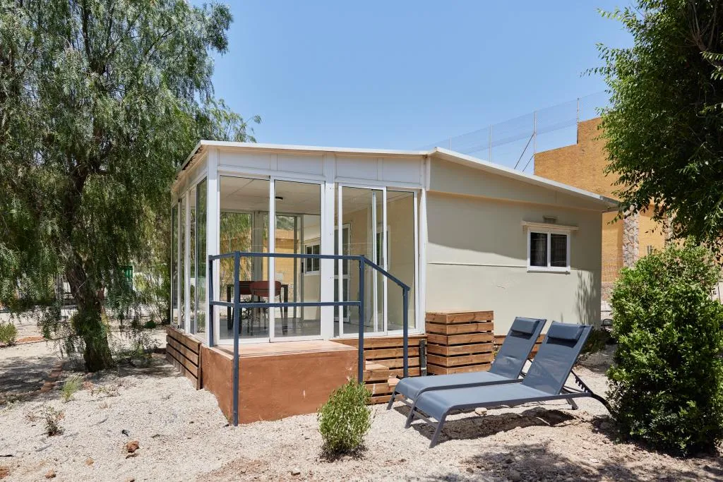 BUNGALOW ONE BED Room, Camping El Portus, Costa Blanca