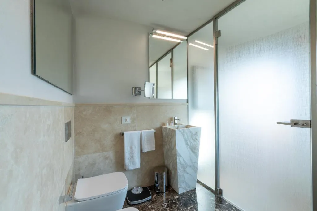 SUITE CLASSIC WITH TERRACE Room, Donati Luxury Tower, Florence