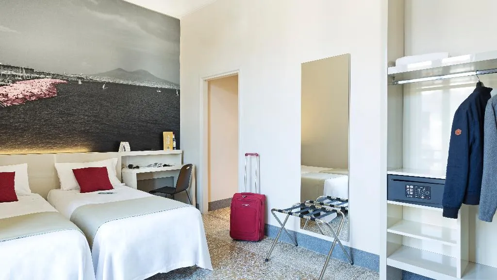 TWIN STANDARD Room, B&b Hotel Napoli, Naples