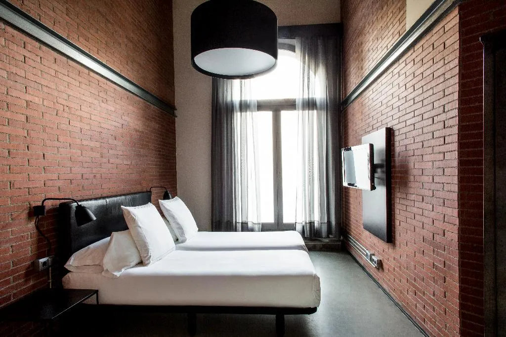 APARTMENT CAPACITY 5 Room, Barcelona Apartment Republica, Barcelona