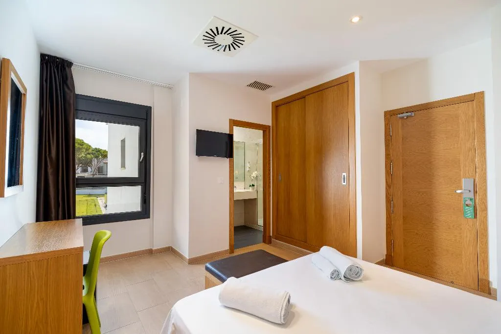 APARTMENT TWO BEDROOMS Room, Al Sur Vacaciones by Grupo Tribu, Costa De La Luz