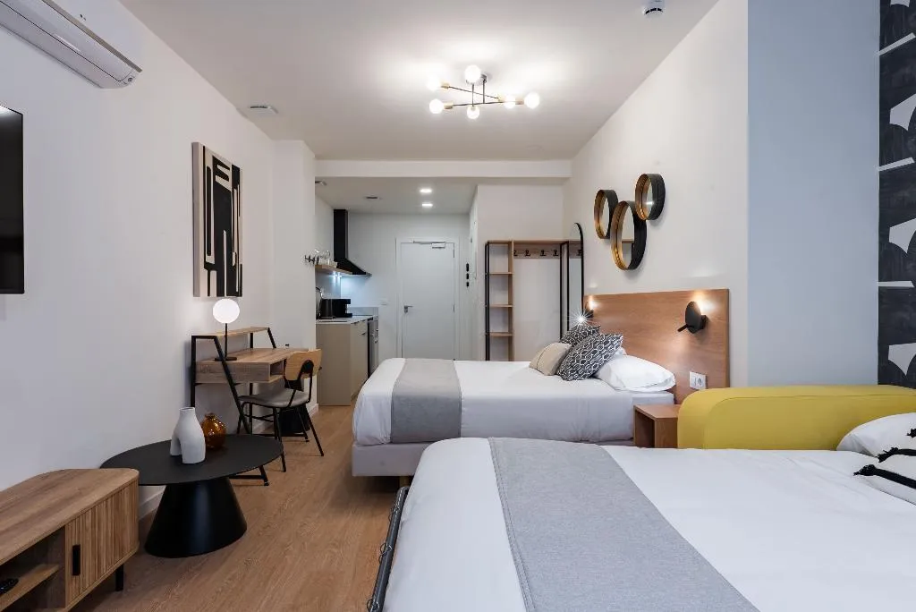 STUDIO STANDARD Room, Smartr Valencia Turia, Valencia