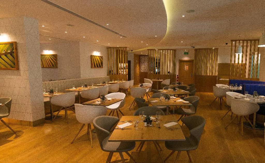 Restaurant, Premier Inn International Airport, Dubai