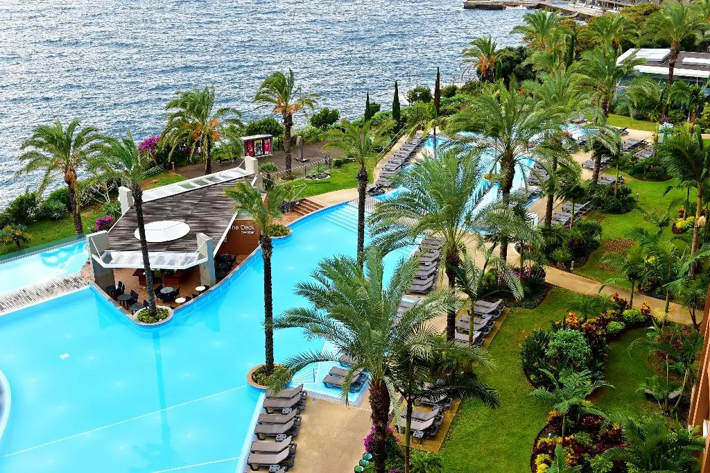 Pool, Pestana Promenade Premium Ocean Resort, Madeira