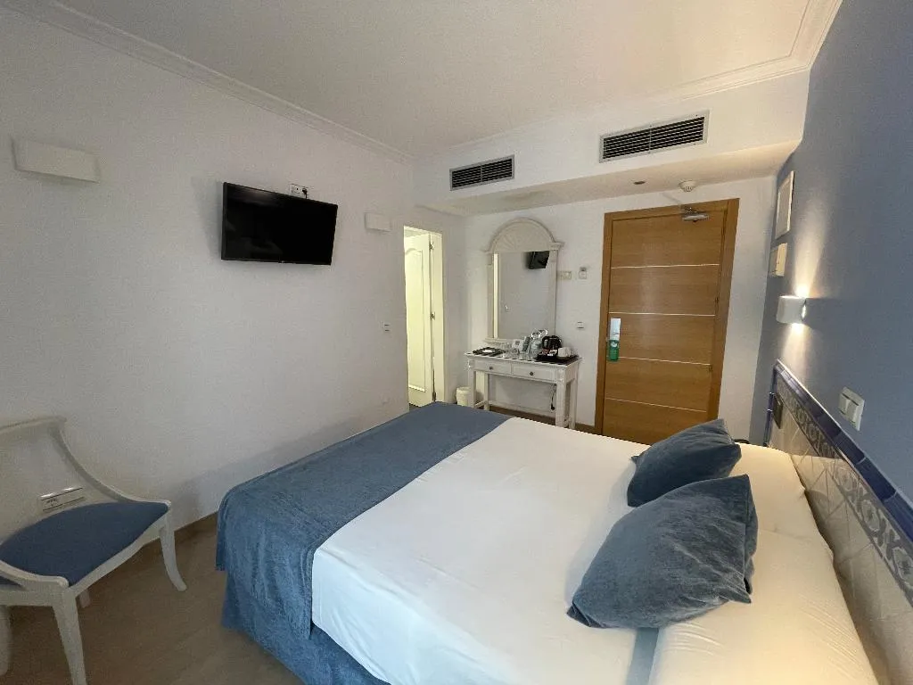 DOUBLE ECONOMY Room, Plaza Cavana, Costa Del Sol