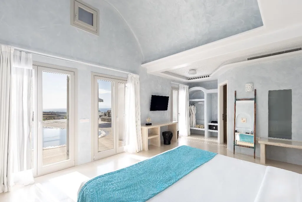 VILLA SEA VIEW WITH PRIVATE POOL Room, Danae Suites, Santorini