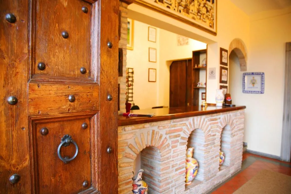 Lobby, Castello Cortevecchio, Umbria