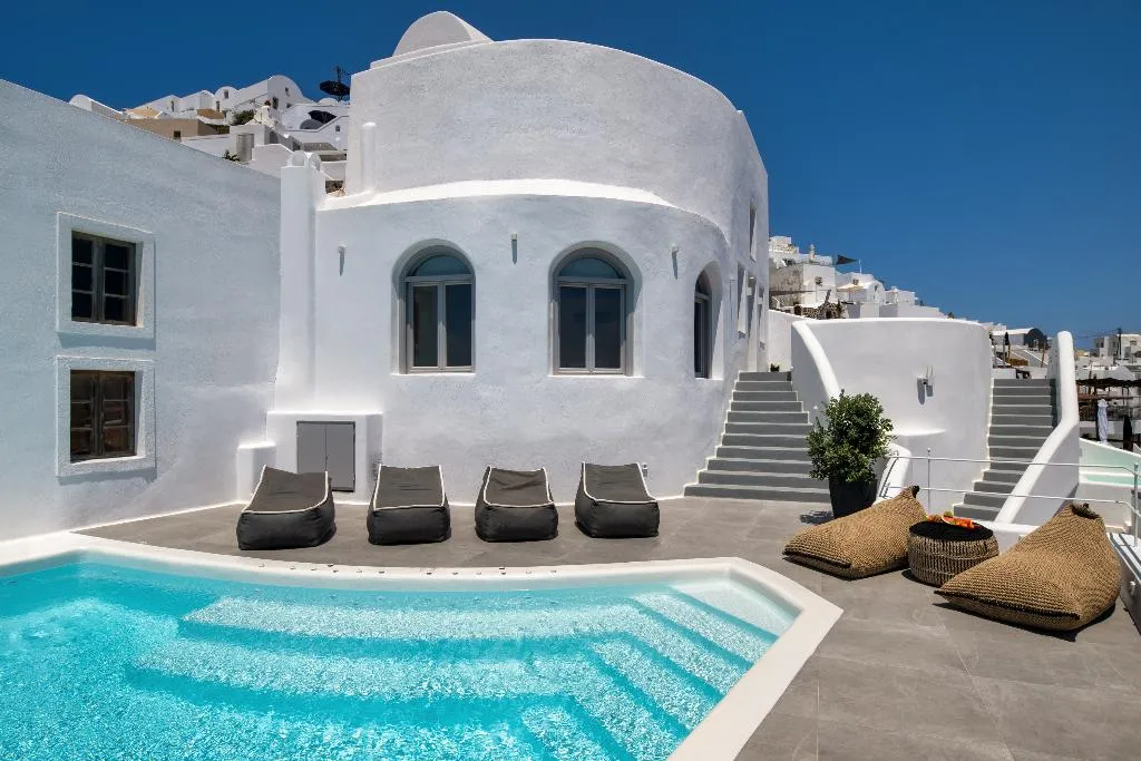 SUITE WITH PRIVATE POOL Room, Eteoro Suites, Santorini