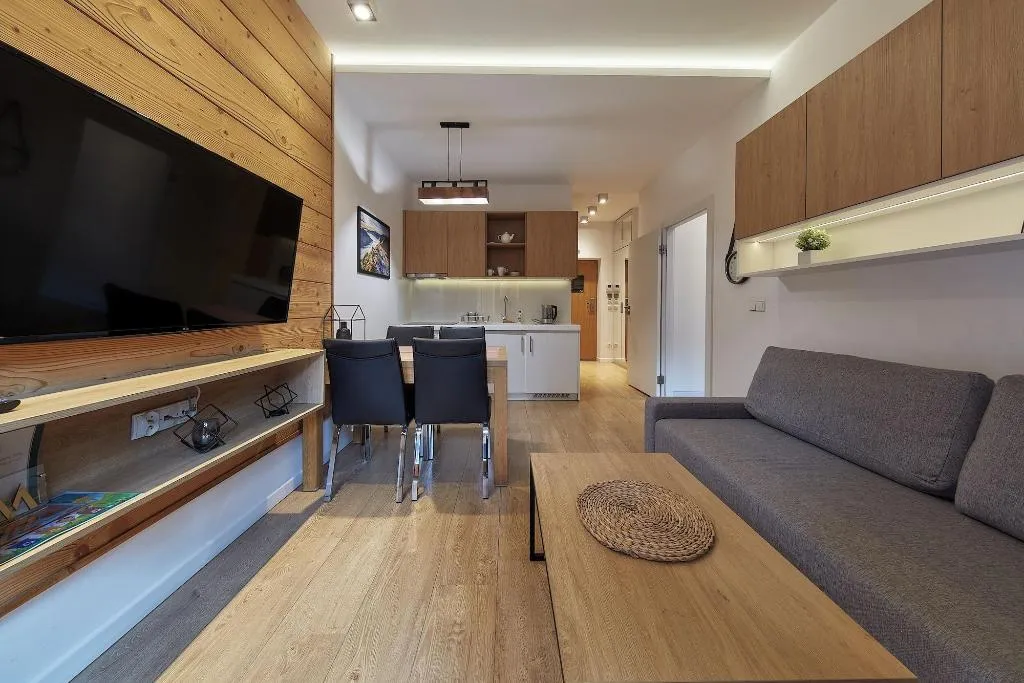 Room, ApartHotel Giewont, Krakow