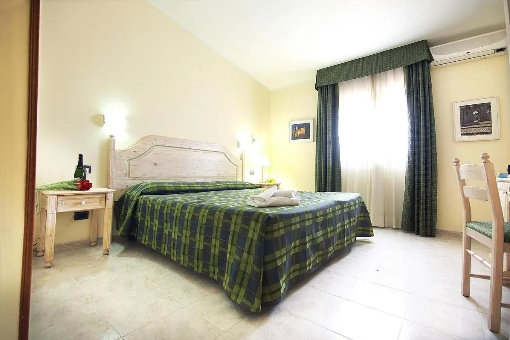 Double or Twin STANDARD Room, Pausania Inn, Alghero