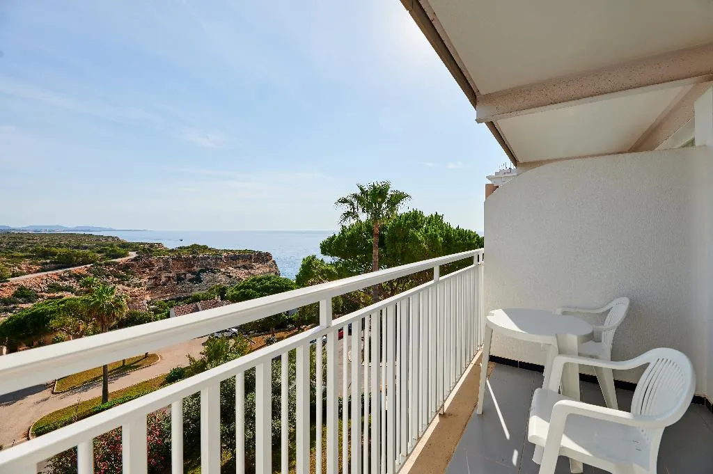 Double or Twin SEA VIEW Room, AluaSun Cala Antena, Majorca