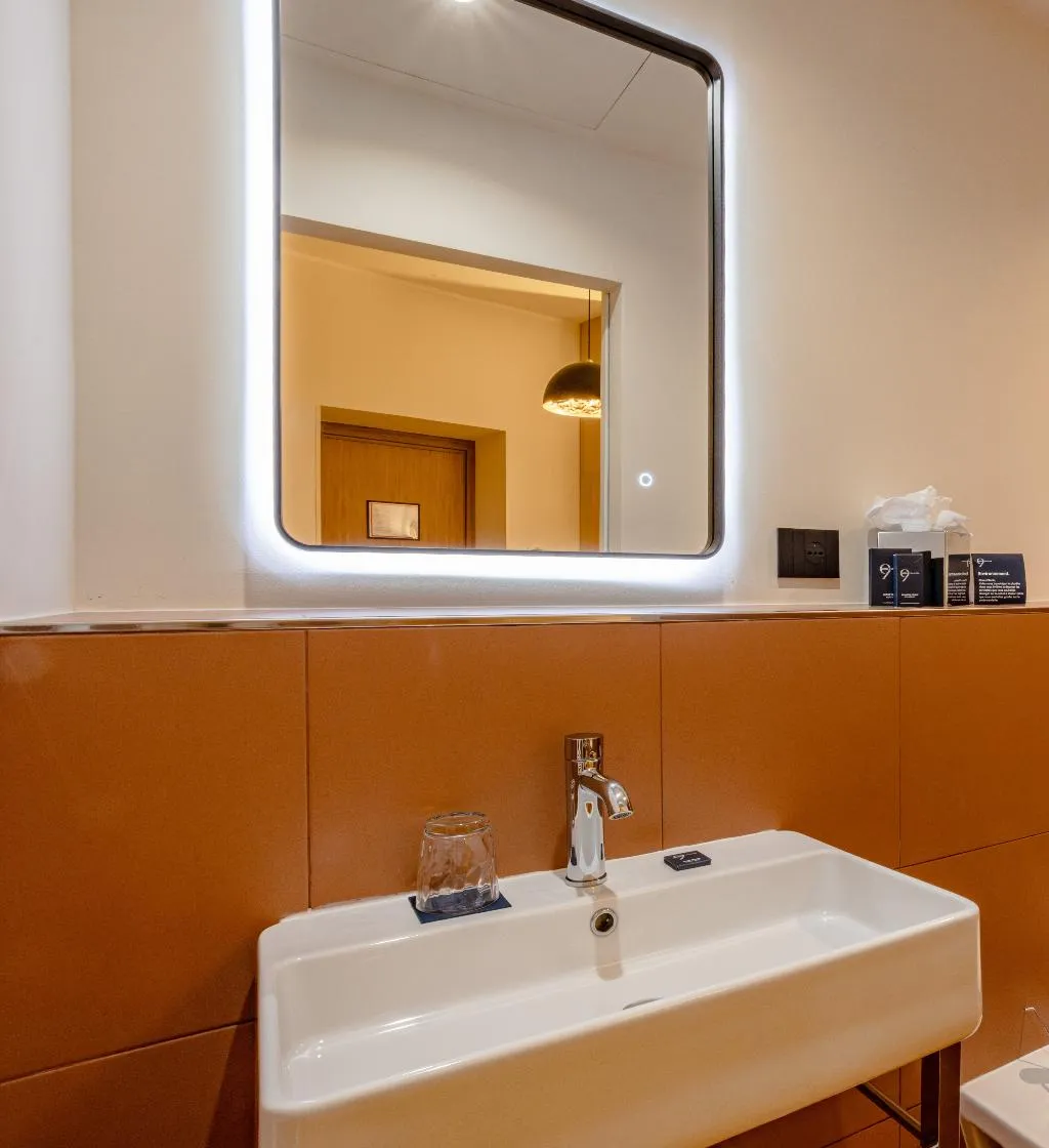 DOUBLE CLASSIC Room, 9 Hotel Cesari, Rome