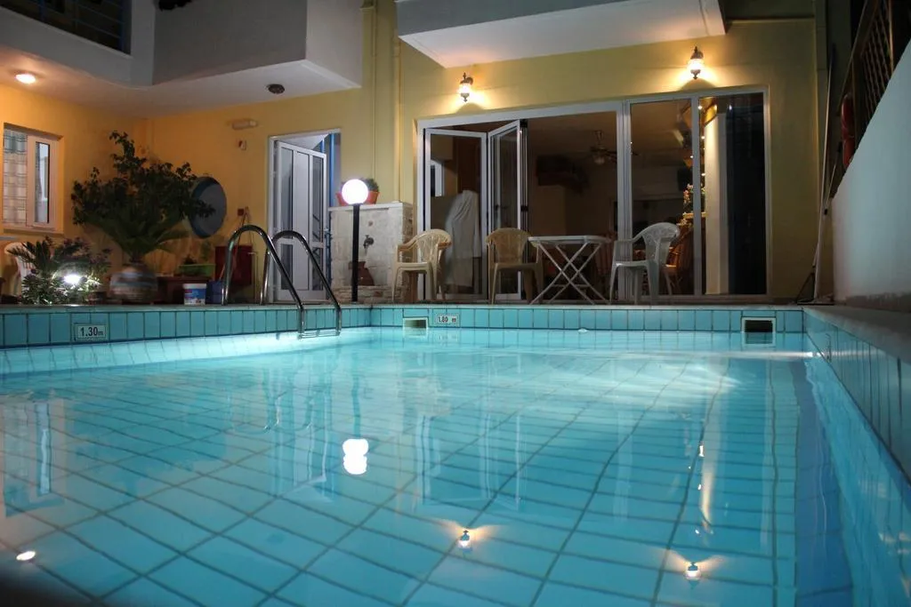 Pool, Olympic Star, Crete