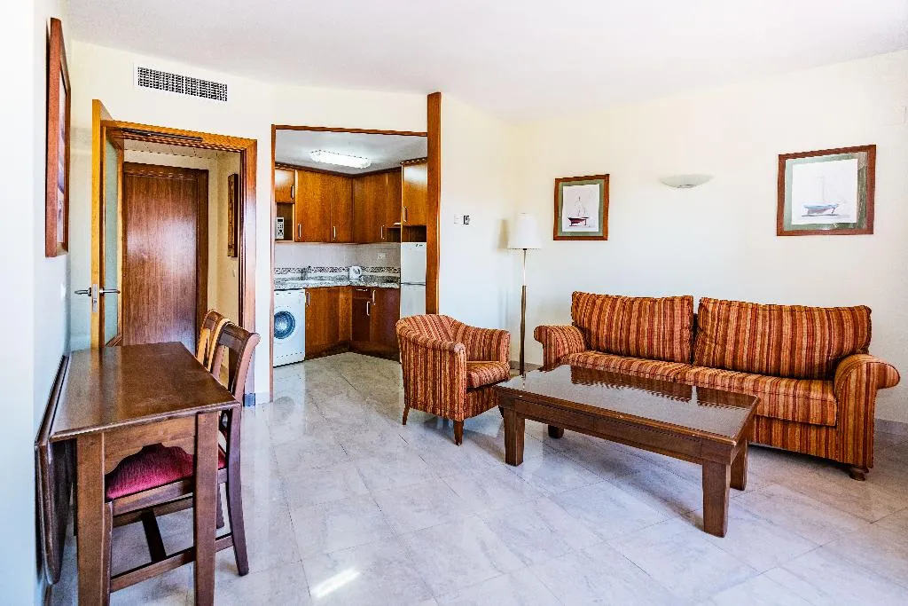 APARTMENT STANDARD Room, Hotel Sunway Playa Golf & Spa, Sitges, Costa Brava
