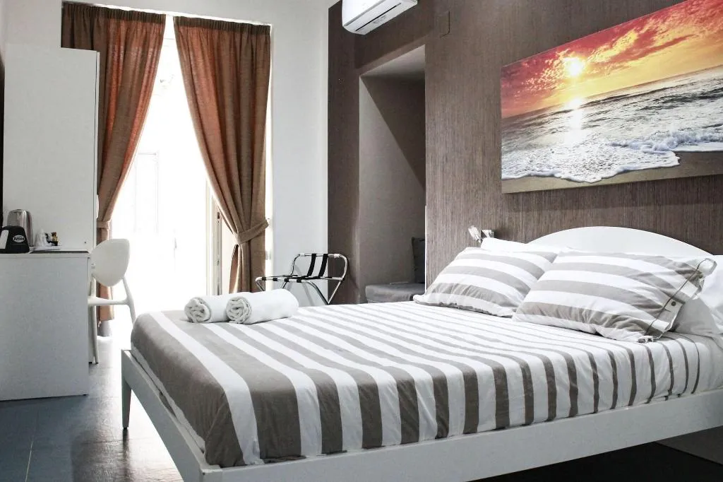Room, Mascalzone Latino Luxury Rooms, Naples