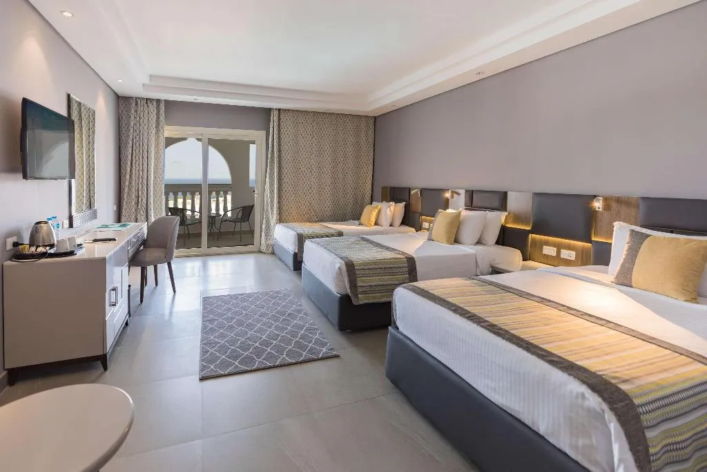 Room, Sunrise Diamond Beach Resort – Grand Select-, Red Sea Riviera