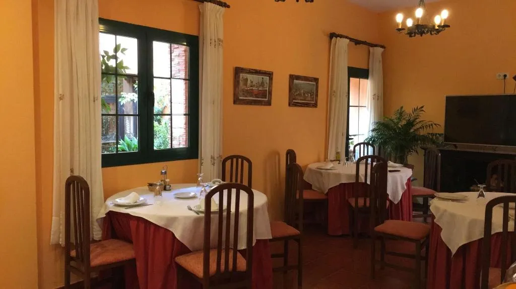 Restaurant, Hotel Casa Rural San Anton, Madrid