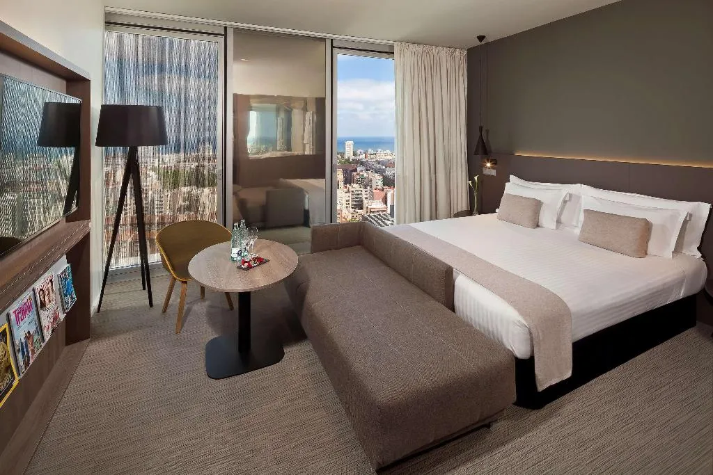 Room PREMIUM SEA VIEW Room, Melia Barcelona Sky, Barcelona