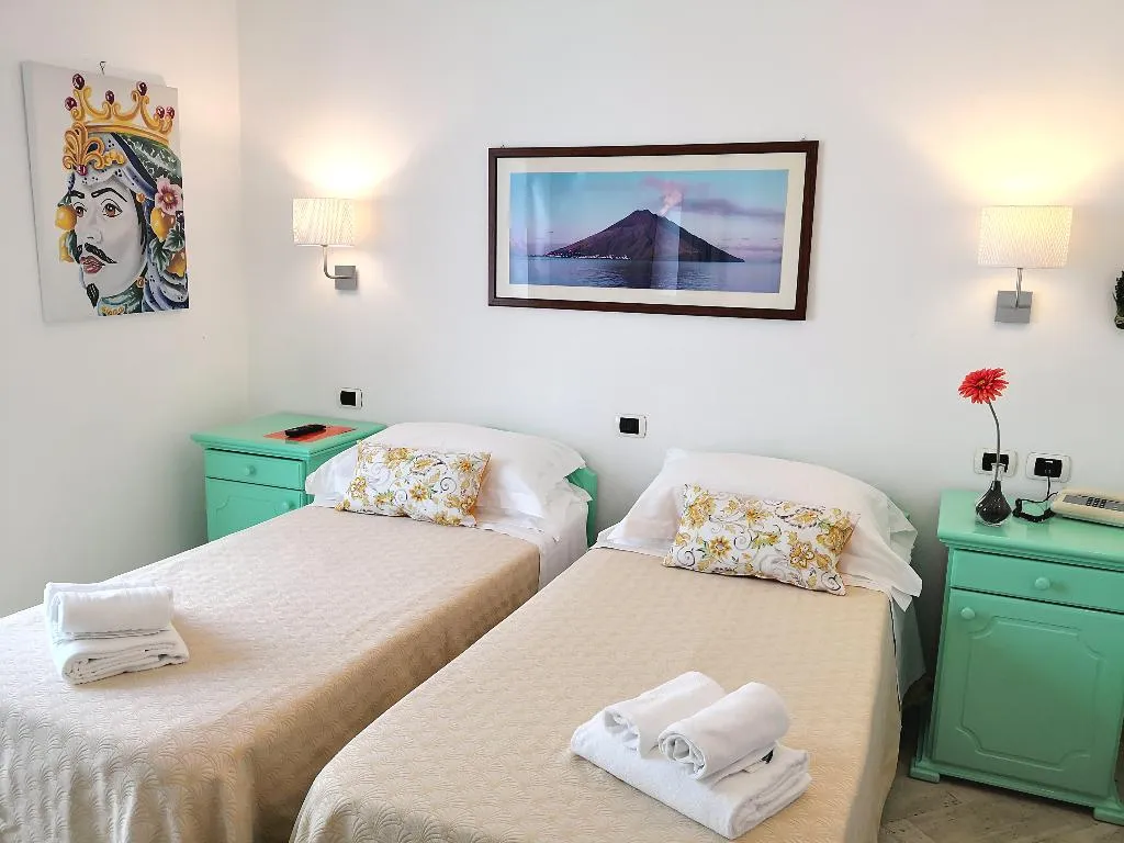 TWIN STANDARD Room, Hotel Ossidiana Stromboli, Palermo