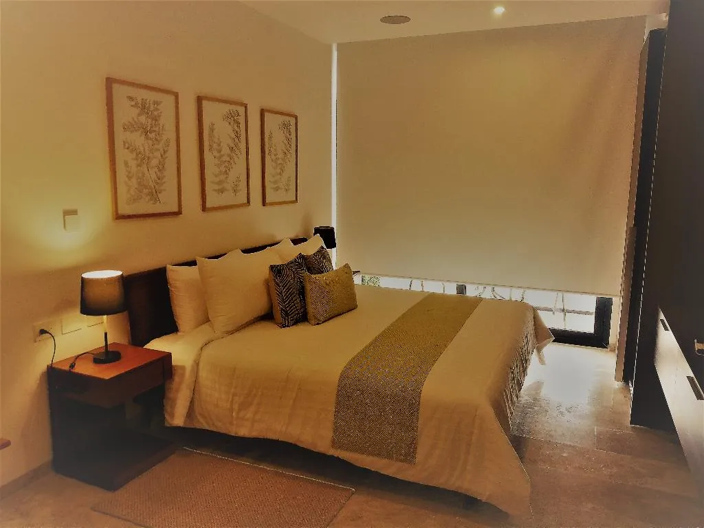 SUITE TWO BEDROOMS WITH PRIVATE POOL Room, The Shore At 46th, Playa Del Carmen