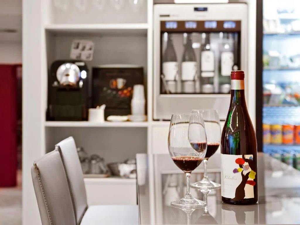 Bar, Ibis Styles Madrid Prado, Madrid
