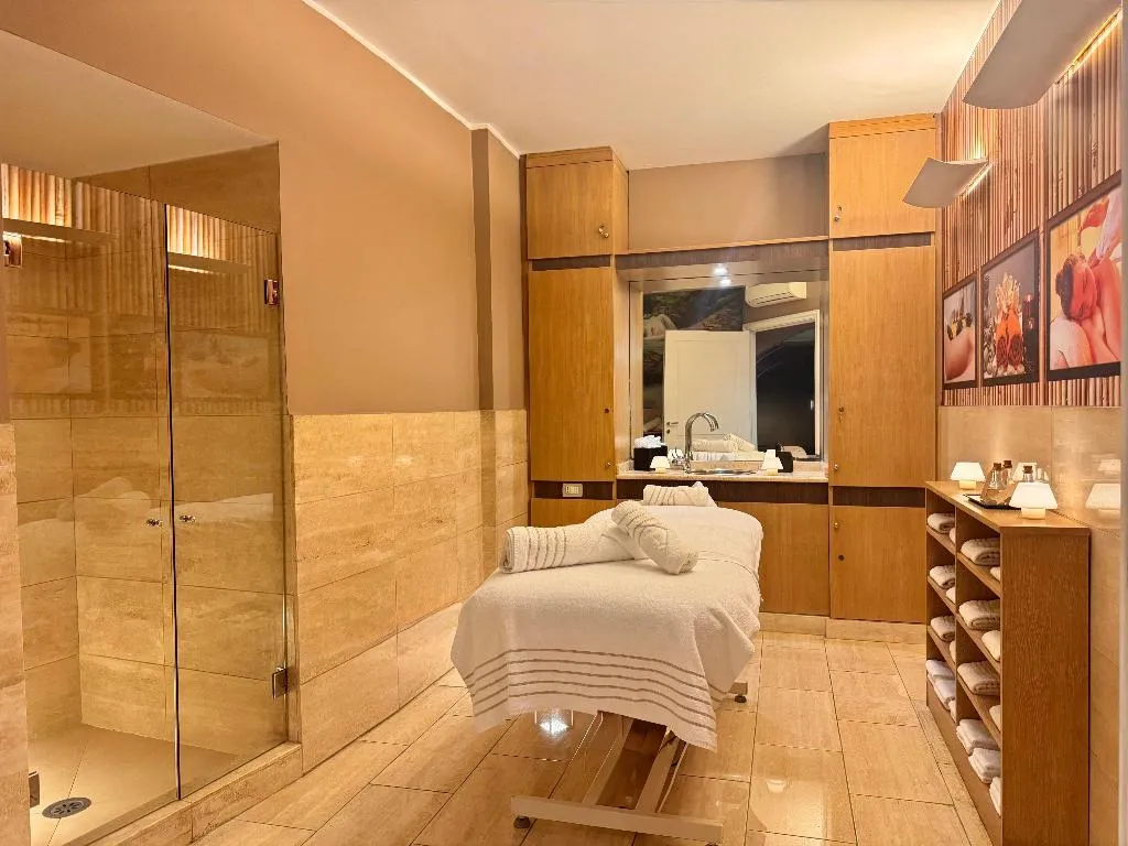 Sports and Entertainment, Indigo Hotel Rome - St. George, Rome