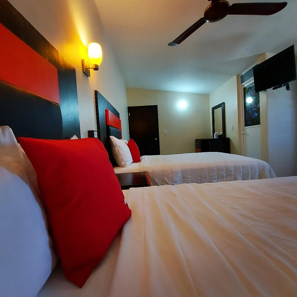 DOUBLE WITH AIR CONDITIONING Room, Jardín Cancún, Cancun Area