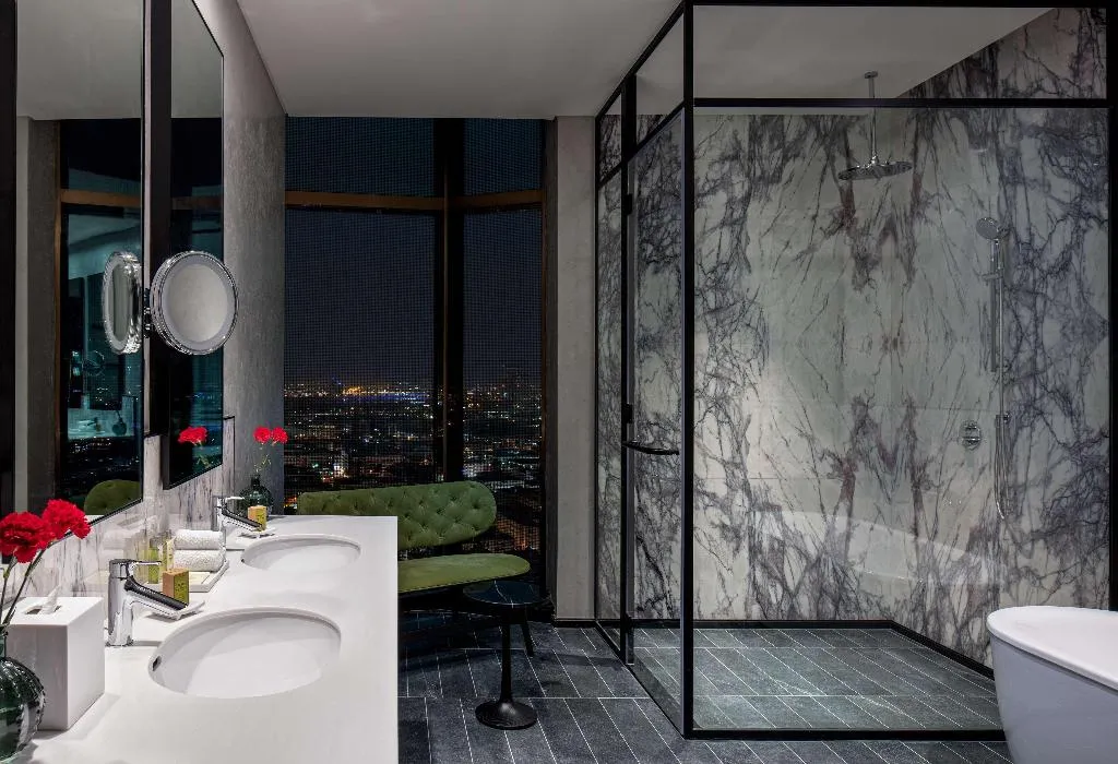 SUITE STANDARD Room, DoubleTree by Hilton Dubai M Square, Dubai