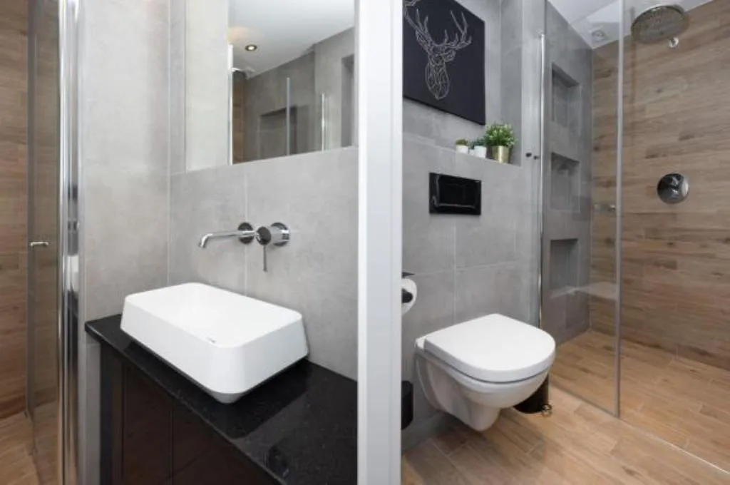 STUDIO ONE BEDROOM Room, Erasmus Student Apartments - Krakow Old Town, Krakow