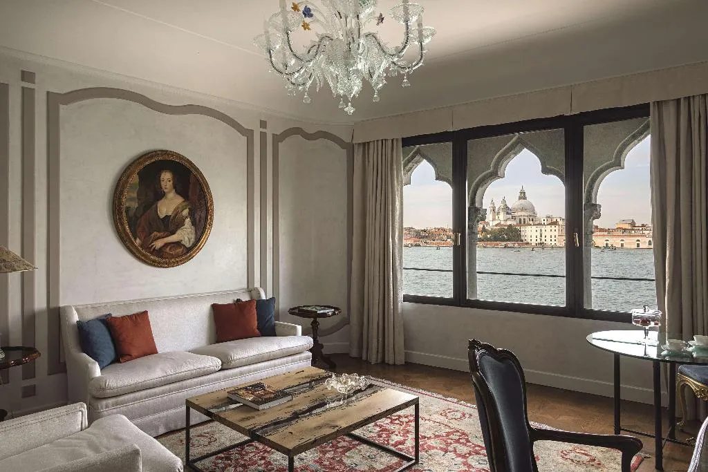 SUITE WITH VIEWS Room, Hotel Cipriani, A Belmond Hotel, Venice, Venice