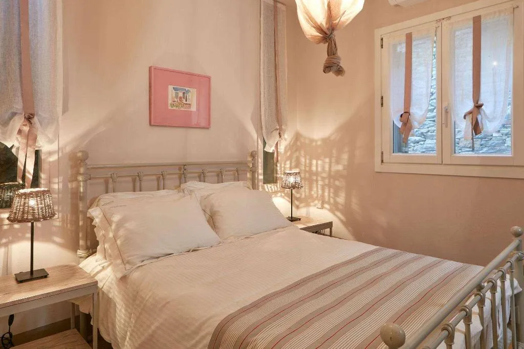 Room, Diles & Rinies, Mykonos