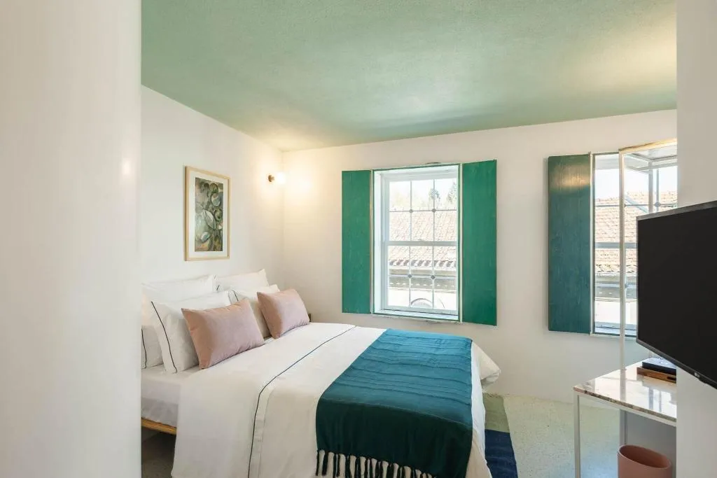 Room, Covelo The Original Rooms And Suites, Porto