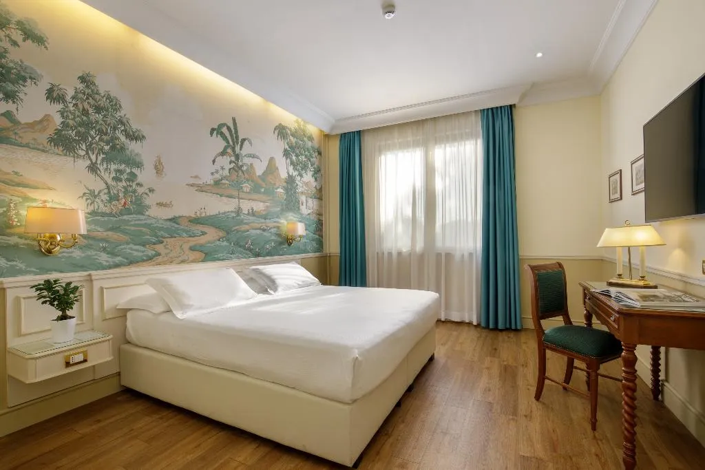 Room, Donna Laura Palace, Rome