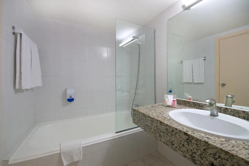 DOUBLE STANDARD Room, Hotel Galeon, Ibiza