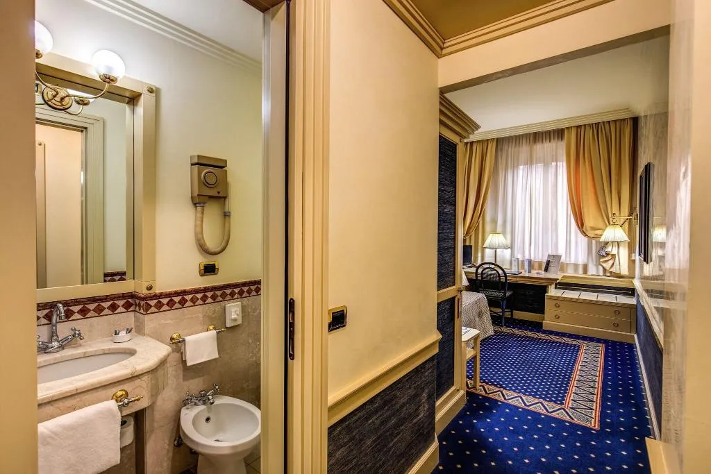 DOUBLE ONE BED Room, Auriga, Milan