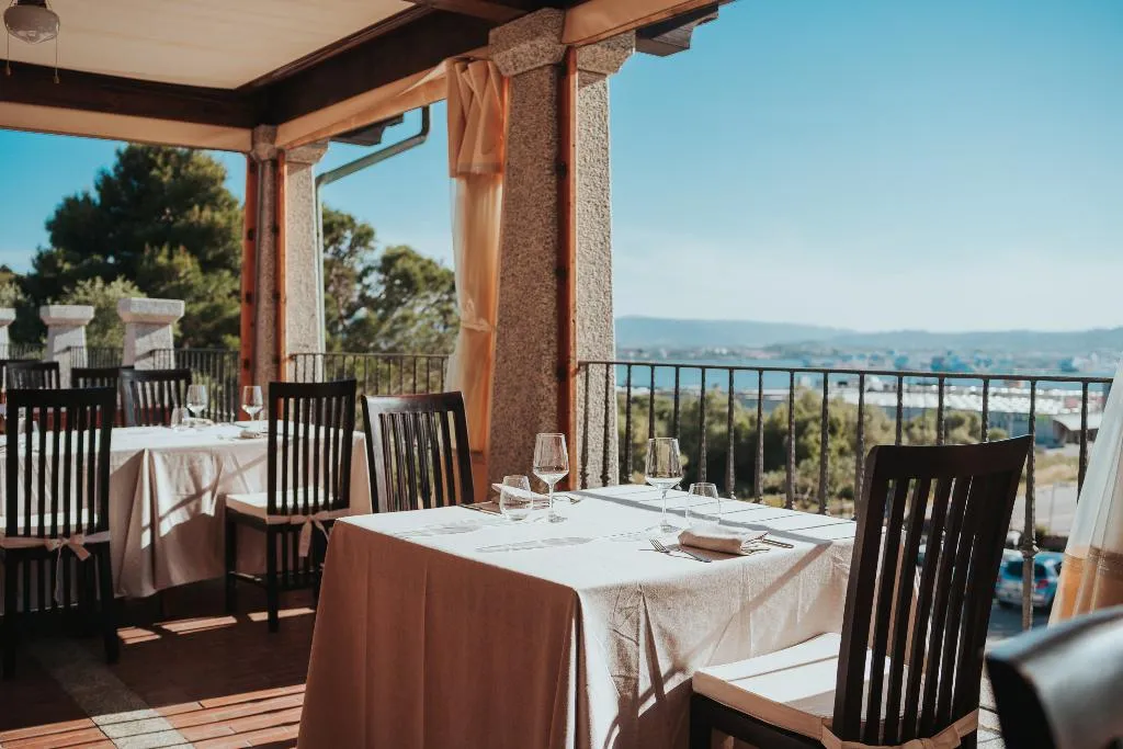 Restaurant, LH Pozzo Sacro, Olbia