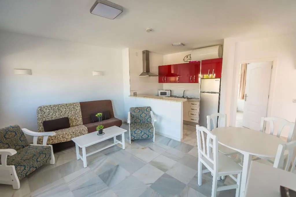 APARTMENT CAPACITY 4 ONE BEDROOM Room, Las Rosas de Capistrano, Costa Del Sol