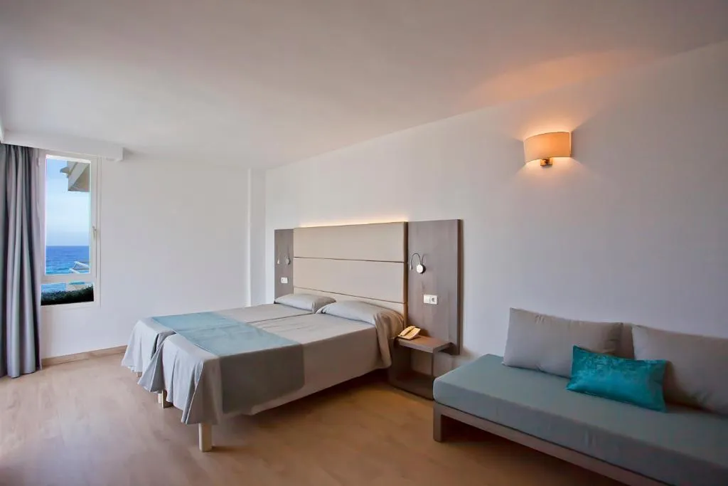 STUDIO SEA VIEW Room, Playa Dorada, Majorca