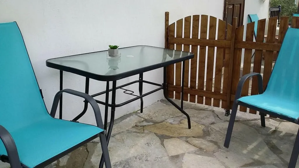 Room, Prosforio, Thessaloniki