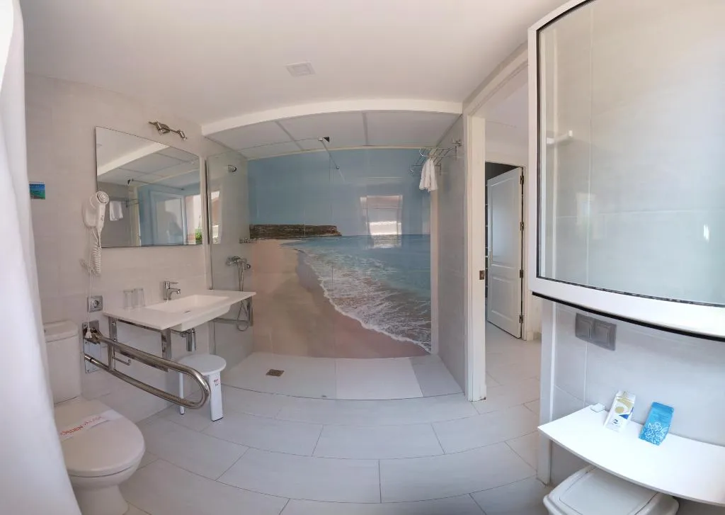 Double or Twin STANDARD Room, Hotel Arenas de Son Bou, Menorca
