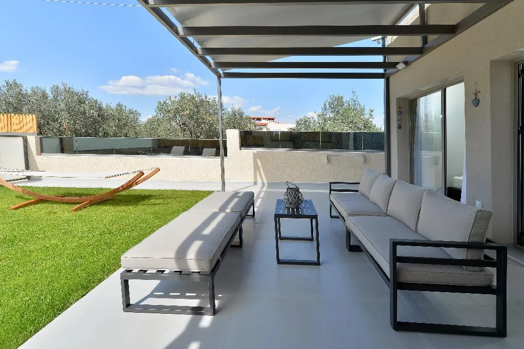 JUNIOR SUITE ONE BEDROOM Room, Swan Paradise Residences, Kalamata