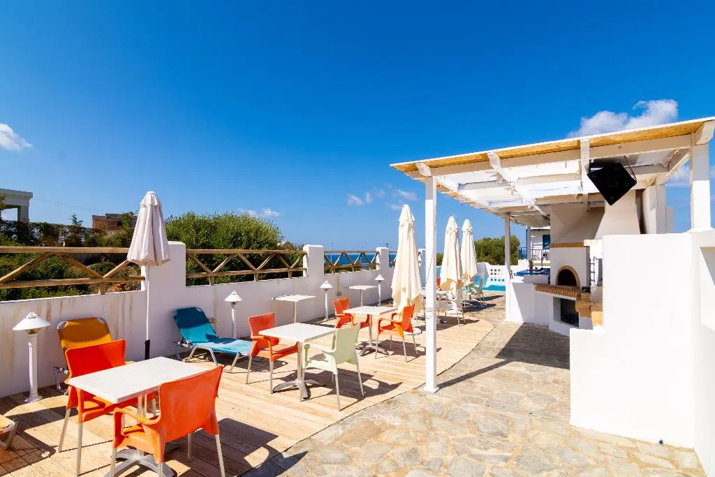 Bar, Okirroi Villas and Apts, Crete