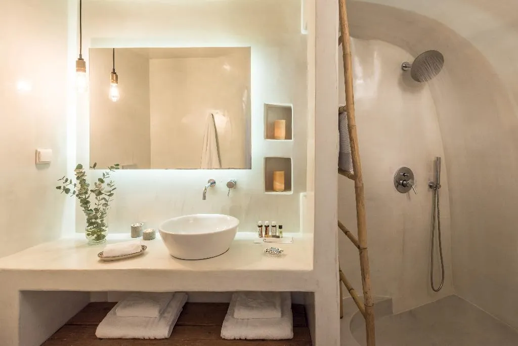 SUITE HONEYMOON Room, Cocoon Suites, Santorini